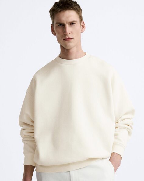 Men Round-Neck Oversized Fit Sweatshirt