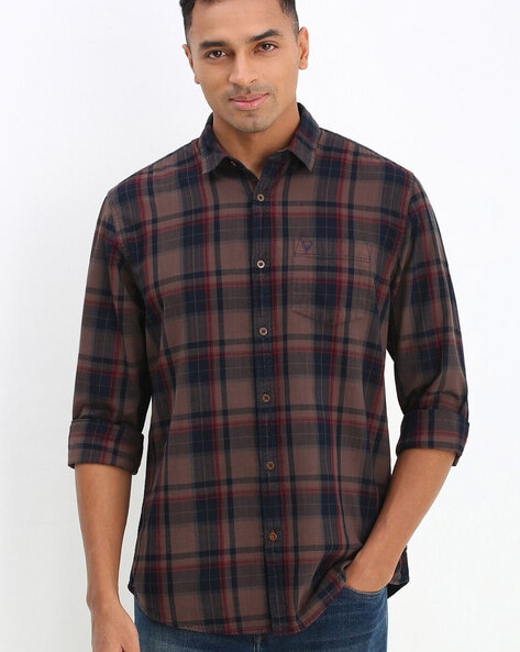 Men Checked Slim Fit Shirt