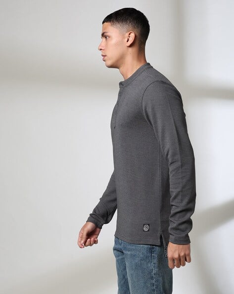 Buy DNMX Men Slim Fit Henley T-Shirt Online | Ajio.com
