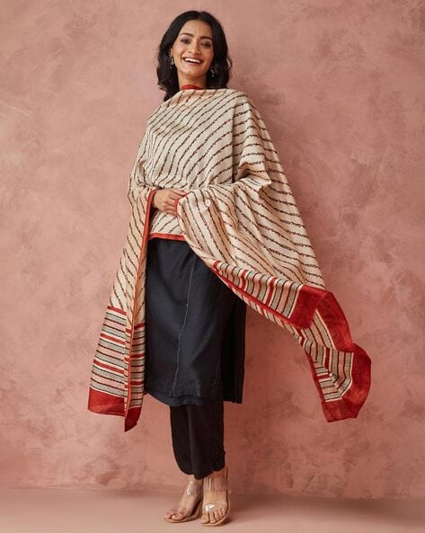 Women Striped Dupatta Price in India