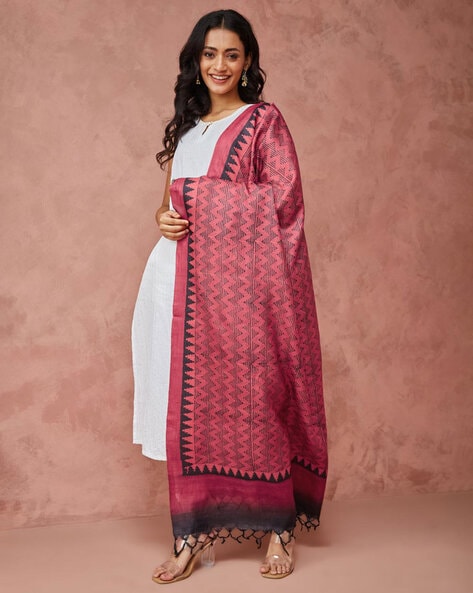 Women Geometric Print Dupatta Price in India