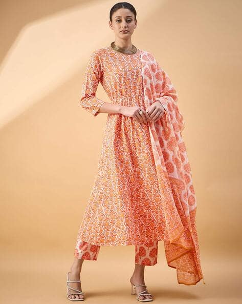 DEEWA Women Floral Print Anarkali Kurta Set