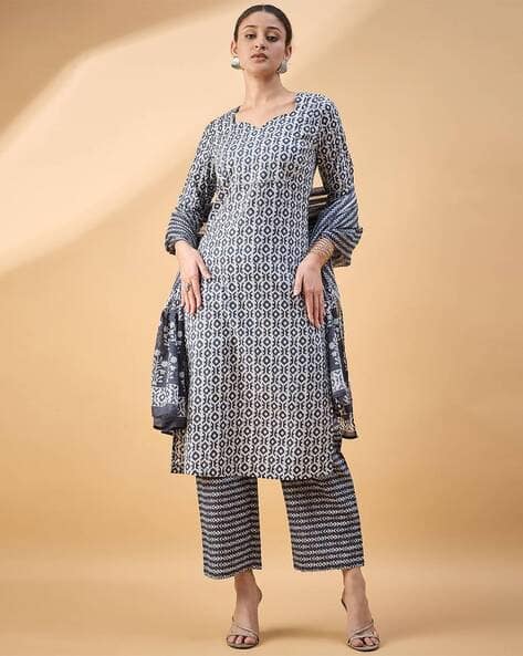 DEEWA Women Printed Pants & Dupatta Set