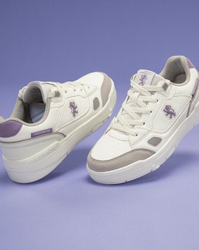 Ajio womens footwear store