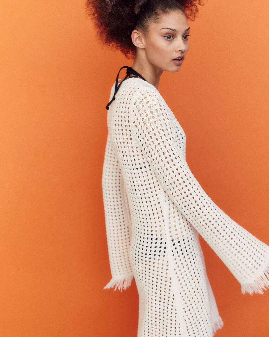 Buy H&M Women Fringe-Trimmed Hole-Knit Dress Online | Ajio.com
