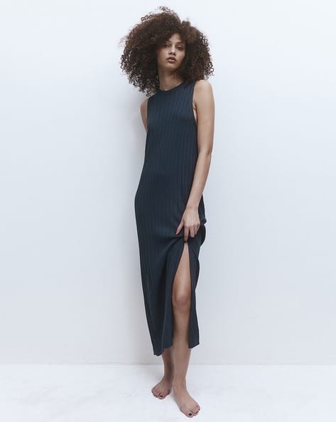 strapless open back dress Essential Ribbed Knit Dress in Charcoal Grey – Hijabglamour