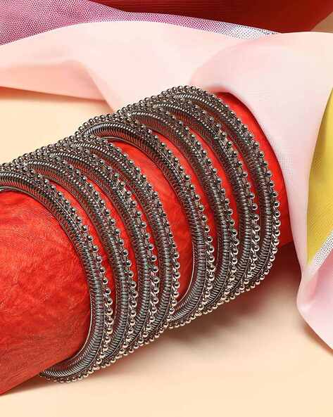 Oomph Women Set of 8 Silver-Plated Oxidised Bangles
