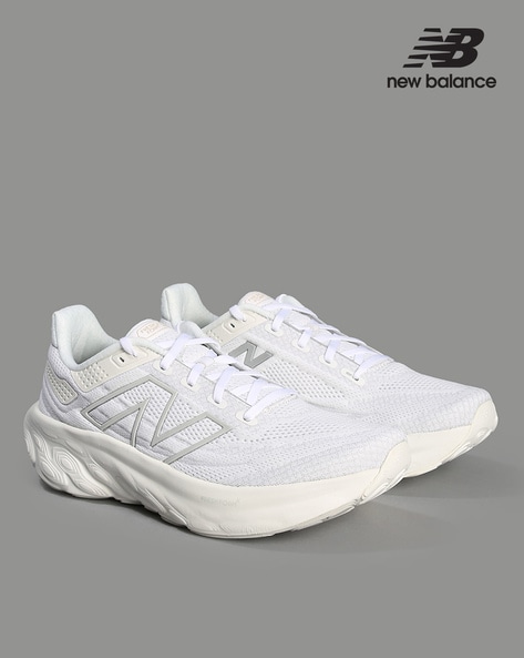 Men 1080 V13 Low-Top Running Shoes