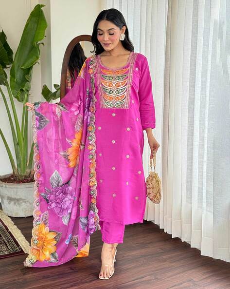 Women Embroidered Straight Kurta Set Price in India