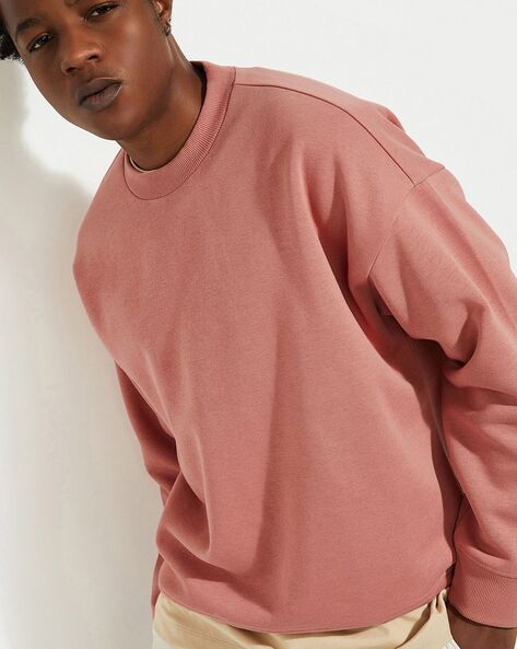 Men Regular Fit Sweatshirt with Round Neck