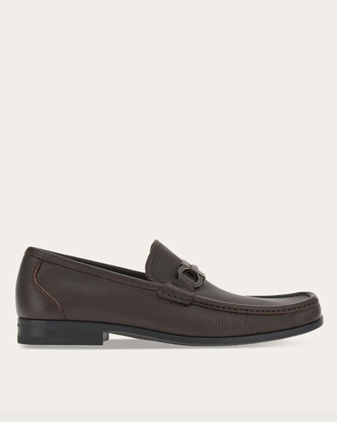 Mocassins ferragamo deals