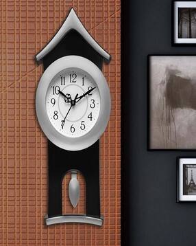 Analogue Wall Clock with Pendulum