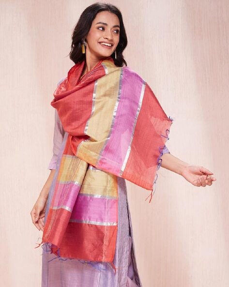 Women Printed Stole with Tassels Price in India