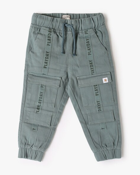 Boys Typographic Print Relaxed Fit Cargo Pants