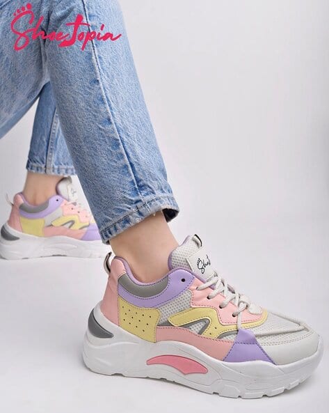 Buy Shoetopia Girls Lace-Up Casual Flat Shoes Online | Ajio.com