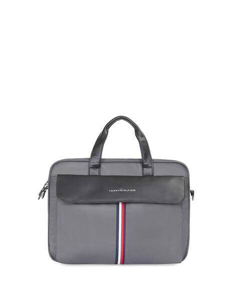 TOMMY HILFIGER Logo Embossed 15" Messenger Bag