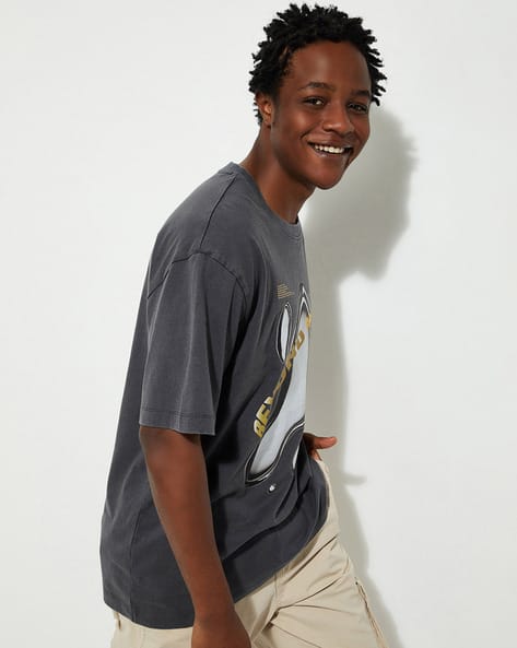 Men Graphic Print Oversized Fit Round-Neck T-Shirt