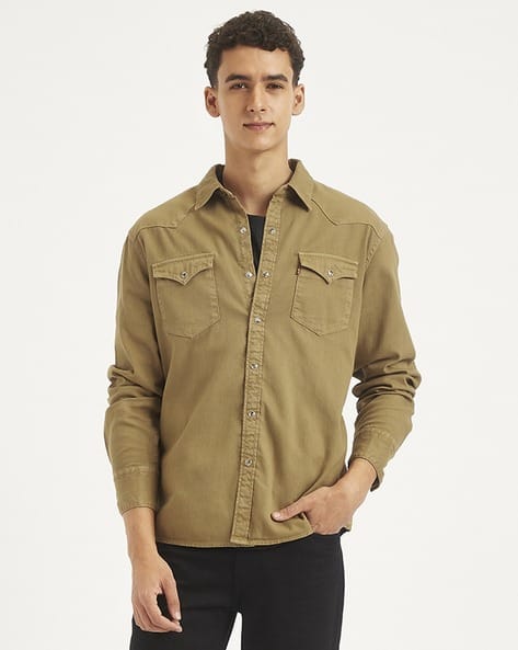 Men Slim Fit Denim Shirt with Flap Pockets