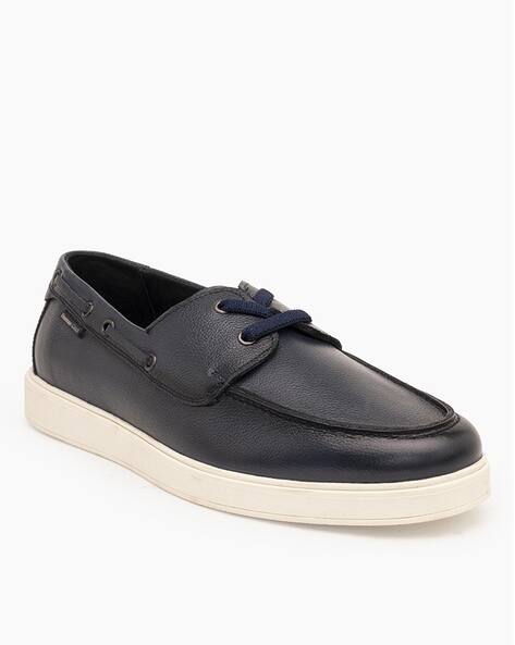THOMAS CRICK Men Lace Fastening Boat Shoes with Round Toes