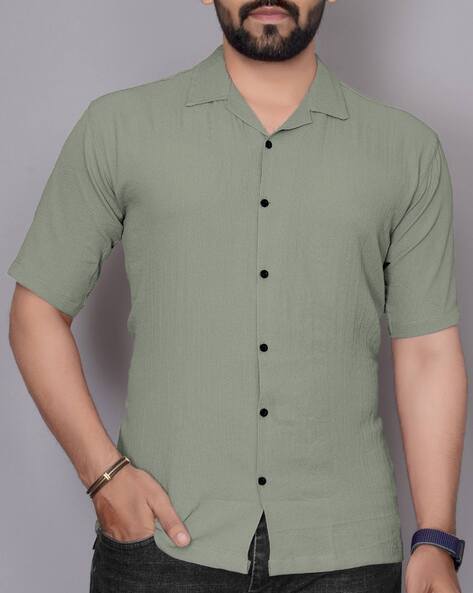 Men Regular Fit Shirt with Cuban Collar