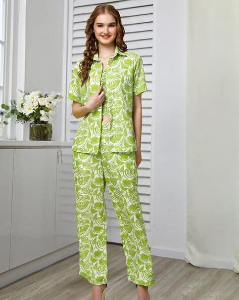 Buy Green Suit Sets for Women by POPWINGS Online