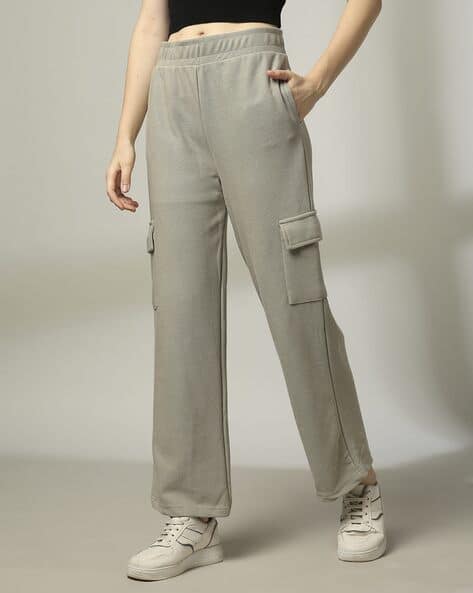 Women Relaxed Fit Cargo Pants