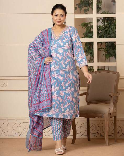 Women Embroidery Straight Kurta Set Price in India