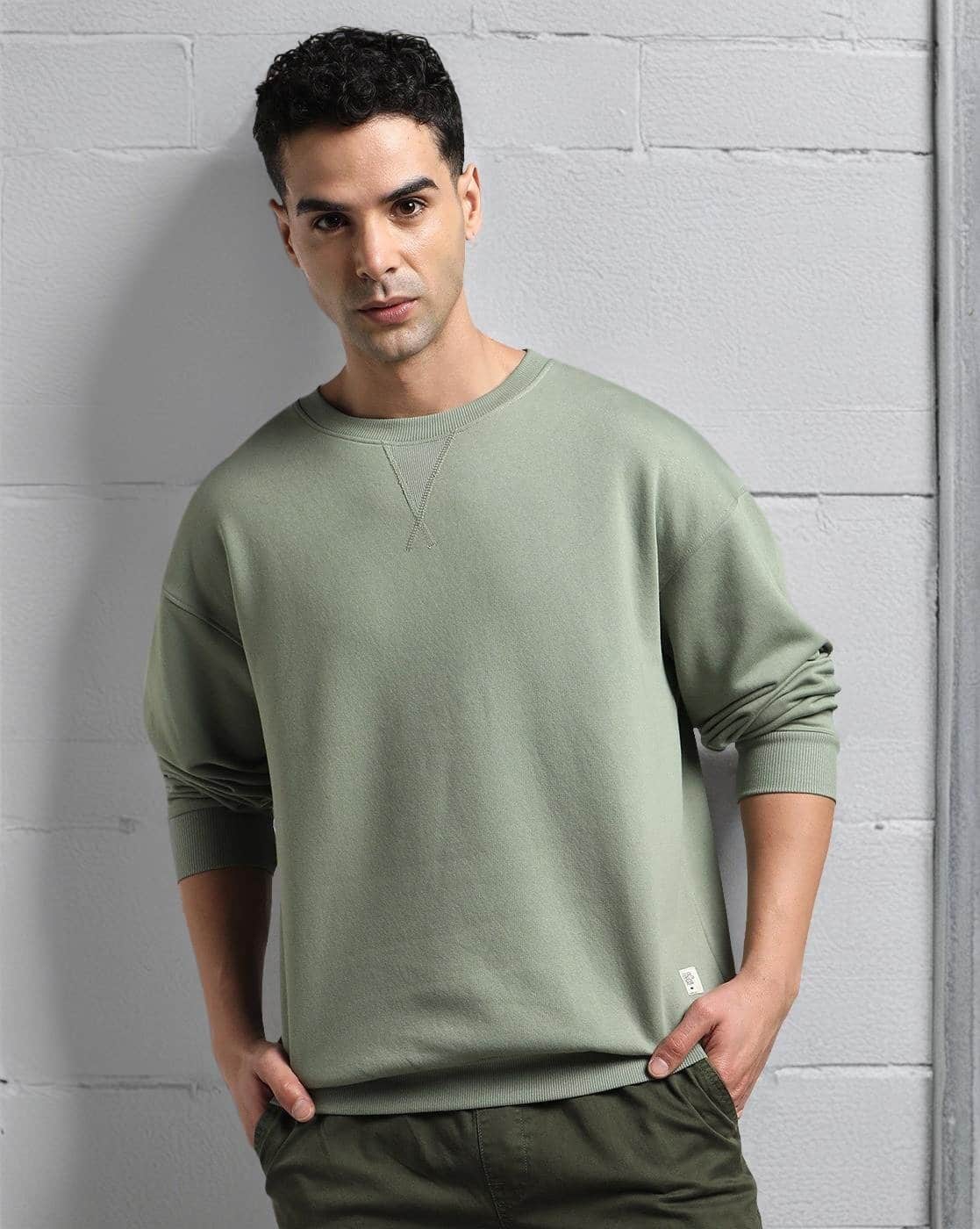 -1117Wx1400H-443049373-ltgreen