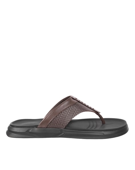 Mochi Men Thong Strap Slip-On Flip-Flops