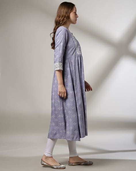 Buy Lavender Kurtas for Women by AVAASA MIX N' MATCH Online | Ajio.com