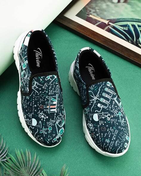 Women Printed Canvas Shoes - Main Image