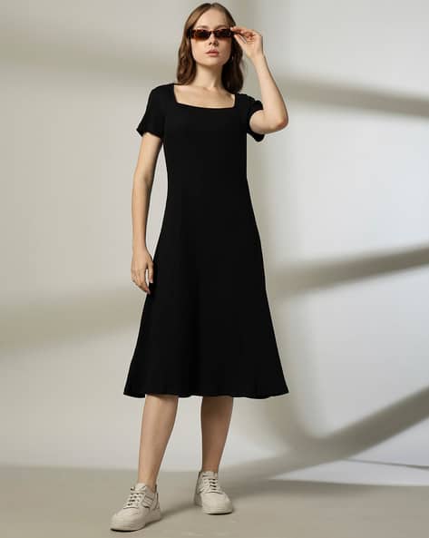mini black feather dress Posey / M Yukiko Noritake By Anthropologie prom prom outfit Bottom Size:42x34 knee cut ensures it‚Äôs