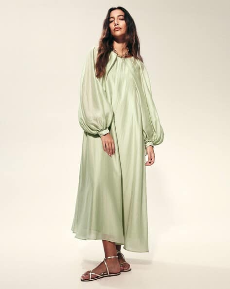 Women Voluminous Maxi Dress