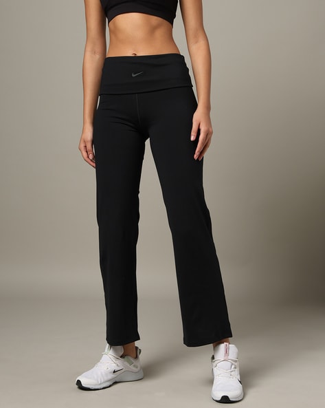 Nike slim fit track pants womens hotsell