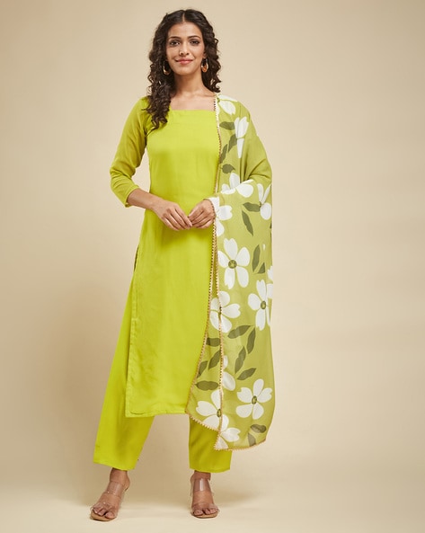 Women Printed Straight Kurta Set Price in India