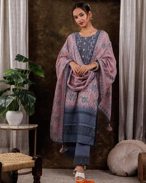 Women Printed Straight Kurta Set Price in India