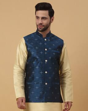 kraft india Men Floral Woven Fitted Nehru jacket with Welt Pockets-picture-20