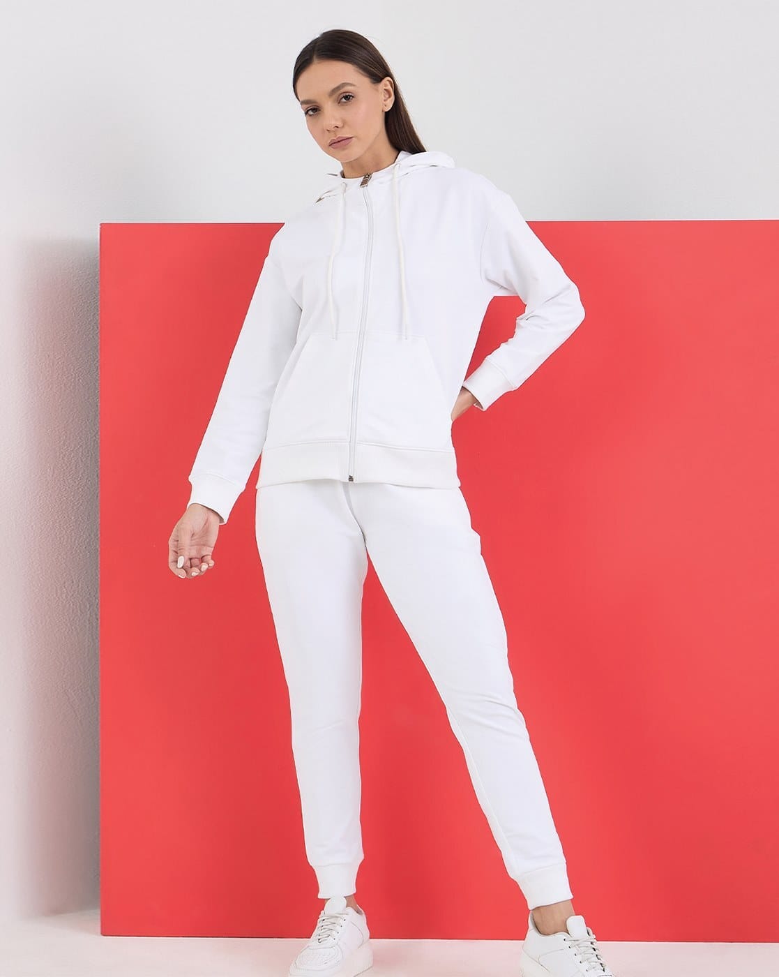 Buy White Tracksuits for Women by SWEET DREAMS Online