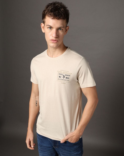 Men Placement Print Slim Fit Crew-Neck T-Shirt