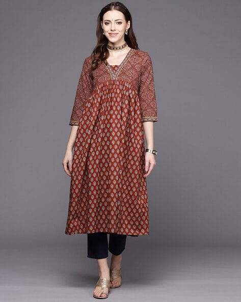 Varanga Women Printed Flared Kurta