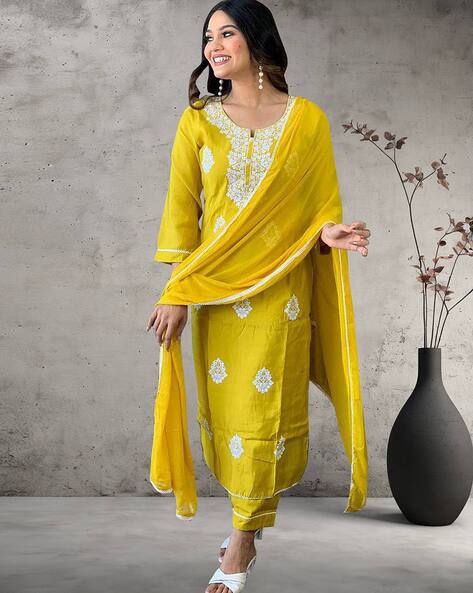 Women Embroidered Straight Kurta Set Price in India