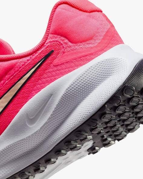 Women Revolution Running Shoes