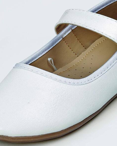 靴 CLANE OBLIQUE TOE FLAT SHOES 38 CLANE OBLIQUE TOE FLAT SHOES 38 OBLIQUE TOE FLAT SHOES 38 / White