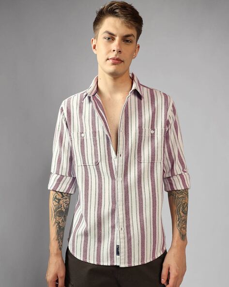 Men Striped Relaxed Fit Shirt with Full Sleeves