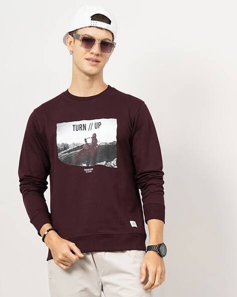 Men Graphic Print Slim Fit Crew-Neck Sweatshirt
