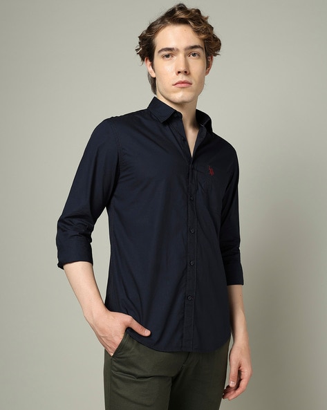 Men Slim Fit Shirt with Patch Pocket