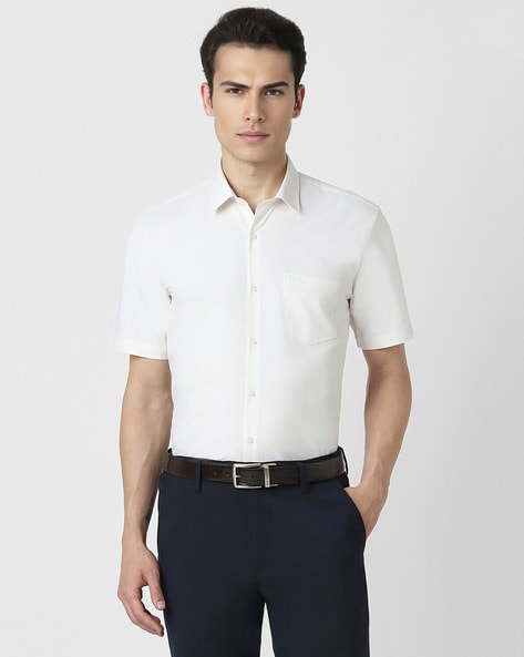 Peter England Men Regular Fit Shirt