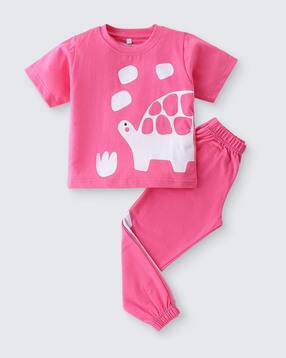 Girls Graphic Print T-Shirt & Joggers Set