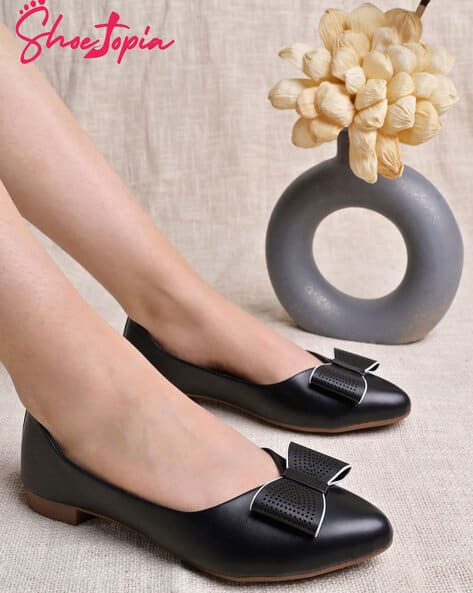 Buy Black Casual Shoes for Girls by Shoetopia Online