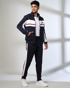 Tracksuit offer online outlet